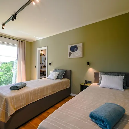 Matohanci Dazzling With Pool - Four Bedroom With Pool Villa *