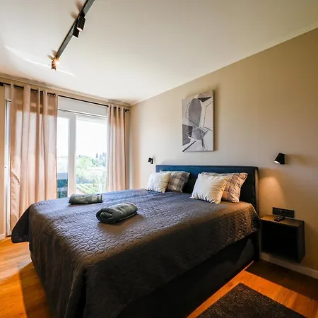 Villa Matohanci Dazzling With Pool - Four Bedroom With Pool