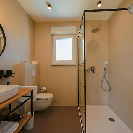 Matohanci Dazzling With Pool - Four Bedroom With Pool Villa Kanfanar